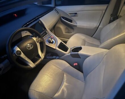 Серый Тойота Приус, объемом двигателя 0 л и пробегом 138 тыс. км за 12500 $, фото 3 на Automoto.ua