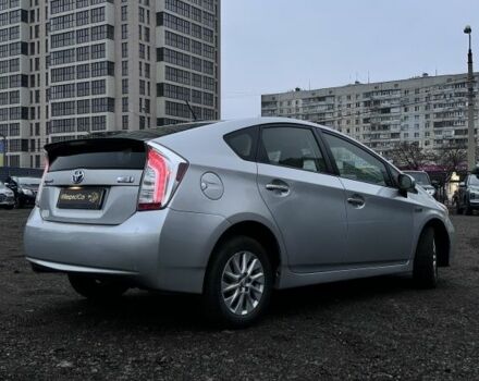 Серый Тойота Приус, объемом двигателя 1.8 л и пробегом 346 тыс. км за 11800 $, фото 3 на Automoto.ua