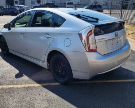 Тойота Приус 2013 в Чернигове на Automoto.ua Серый Тойота Приус, объемом двигателя 1.8 л и пробегом 84 тыс. км за 1900 $, фото 2 на Automoto.ua