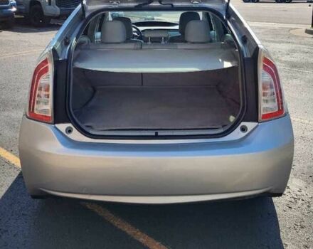 Тойота Приус 2013 в Чернигове на Automoto.ua Серый Тойота Приус, объемом двигателя 1.8 л и пробегом 84 тыс. км за 1900 $, фото 9 на Automoto.ua