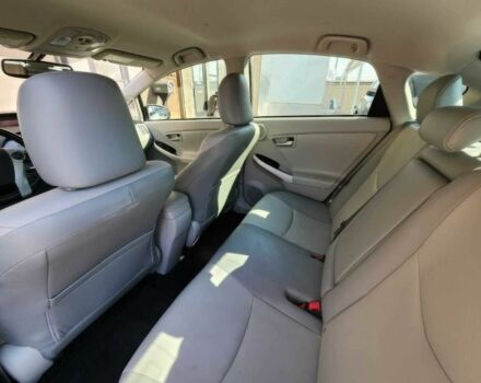 Тойота Приус 2013 в Чернигове на Automoto.ua Серый Тойота Приус, объемом двигателя 1.8 л и пробегом 84 тыс. км за 1900 $, фото 8 на Automoto.ua