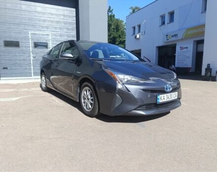 Серый Тойота Приус, объемом двигателя 1.8 л и пробегом 197 тыс. км за 13500 $, фото 3 на Automoto.ua