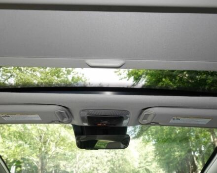 Серый Тойота Приус, объемом двигателя 2 л и пробегом 21 тыс. км за 12700 $, фото 12 на Automoto.ua