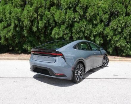 Серый Тойота Приус, объемом двигателя 2 л и пробегом 21 тыс. км за 12700 $, фото 6 на Automoto.ua