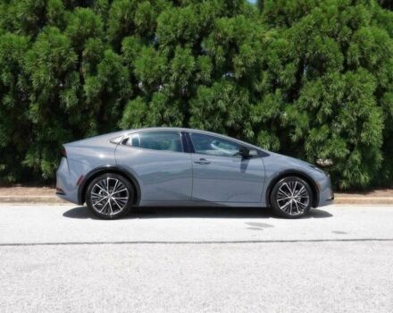 Серый Тойота Приус, объемом двигателя 2 л и пробегом 21 тыс. км за 12700 $, фото 7 на Automoto.ua