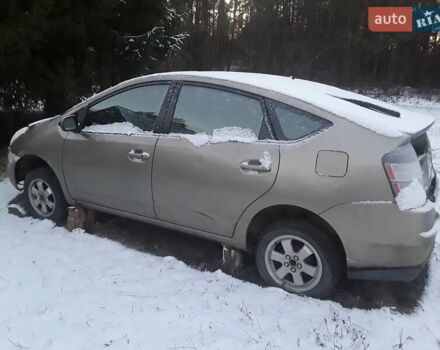 Серый Тойота Приус, объемом двигателя 0 л и пробегом 300 тыс. км за 4000 $, фото 1 на Automoto.ua
