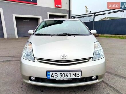 Сірий Тойота Пріус, об'ємом двигуна 1.5 л та пробігом 163 тис. км за 7900 $, фото 1 на Automoto.ua