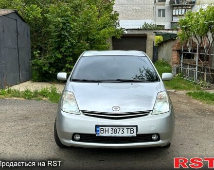 Сірий Тойота Пріус, об'ємом двигуна 1.5 л та пробігом 297 тис. км за 6400 $, фото 1 на Automoto.ua