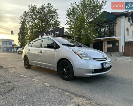 Серый Тойота Приус, объемом двигателя 1.5 л и пробегом 232 тыс. км за 6000 $, фото 1 на Automoto.ua