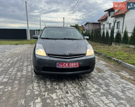 Сірий Тойота Пріус, об'ємом двигуна 1.5 л та пробігом 260 тис. км за 7350 $, фото 1 на Automoto.ua