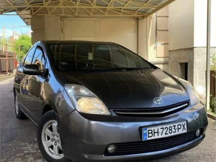Тойота Приус 2008 в Одессе на Automoto.ua Серый Тойота Приус, объемом двигателя 1.5 л и пробегом 312 тыс. км за 6500 $, фото 1 на Automoto.ua