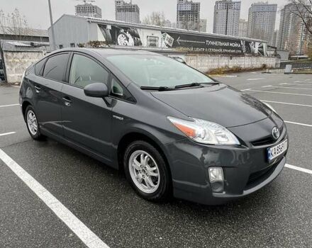 Серый Тойота Приус, объемом двигателя 1.8 л и пробегом 285 тыс. км за 9800 $, фото 1 на Automoto.ua