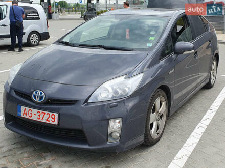 Тойота Приус 2009 в Львове на Automoto.ua Серый Тойота Приус, объемом двигателя 0 л и пробегом 276 тыс. км за 7000 $, фото 1 на Automoto.ua