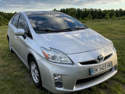 Сірий Тойота Пріус, об'ємом двигуна 1.8 л та пробігом 320 тис. км за 8500 $, фото 1 на Automoto.ua