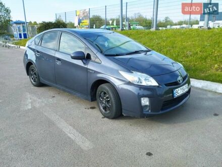 Тойота Приус 2010 в Львове на Automoto.ua Серый Тойота Приус, объемом двигателя 1.8 л и пробегом 391 тыс. км за 10999 $, фото 1 на Automoto.ua