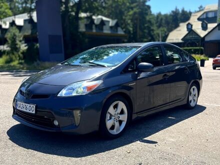 Серый Тойота Приус, объемом двигателя 1.8 л и пробегом 150 тыс. км за 9800 $, фото 1 на Automoto.ua