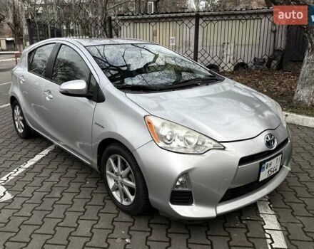 Сірий Тойота Пріус, об'ємом двигуна 1.5 л та пробігом 165 тис. км за 10000 $, фото 1 на Automoto.ua