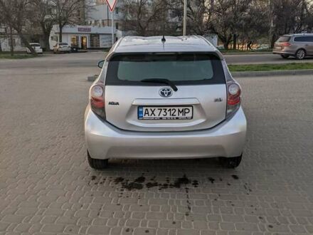 Тойота Приус 2012 в Кропивницком (Кировограде) на Automoto.ua Серый Тойота Приус, объемом двигателя 1.5 л и пробегом 221 тыс. км за 7700 $, фото 1 на Automoto.ua