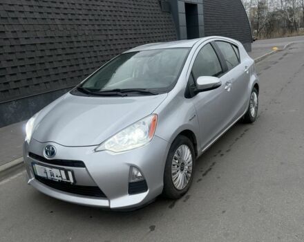 Серый Тойота Приус, объемом двигателя 1.5 л и пробегом 167 тыс. км за 12000 $, фото 1 на Automoto.ua