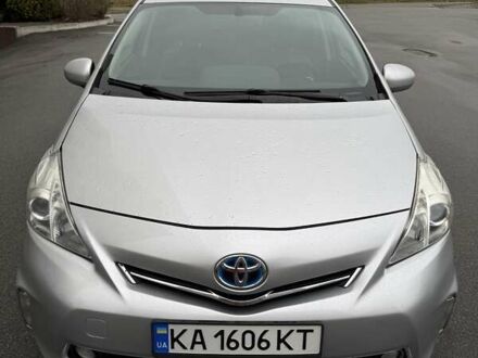 Серый Тойота Приус, объемом двигателя 1.8 л и пробегом 283 тыс. км за 11500 $, фото 1 на Automoto.ua