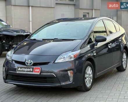 Тойота Приус 2014 в Одессе на Automoto.ua Серый Тойота Приус, объемом двигателя 1.8 л и пробегом 186 тыс. км за 11490 $, фото 1 на Automoto.ua
