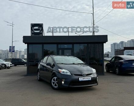 Серый Тойота Приус, объемом двигателя 1.8 л и пробегом 205 тыс. км за 14490 $, фото 1 на Automoto.ua