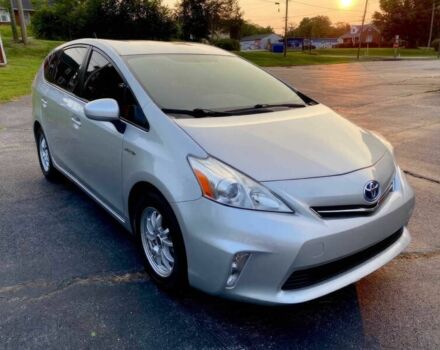 Серый Тойота Приус, объемом двигателя 1.8 л и пробегом 85 тыс. км за 9900 $, фото 1 на Automoto.ua