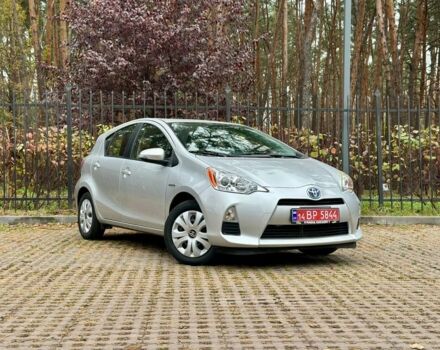 Сірий Тойота Пріус, об'ємом двигуна 1.5 л та пробігом 225 тис. км за 11799 $, фото 1 на Automoto.ua