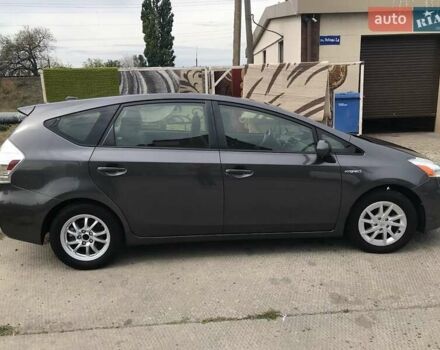 Сірий Тойота Пріус, об'ємом двигуна 1.8 л та пробігом 185 тис. км за 12350 $, фото 1 на Automoto.ua