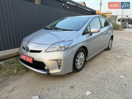 Сірий Тойота Пріус, об'ємом двигуна 1.8 л та пробігом 148 тис. км за 12450 $, фото 1 на Automoto.ua