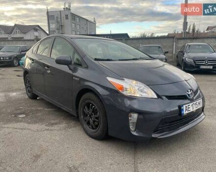 Тойота Приус 2014 в Вишневом на Automoto.ua Серый Тойота Приус, объемом двигателя 1.8 л и пробегом 305 тыс. км за 12000 $, фото 1 на Automoto.ua