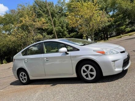 Сірий Тойота Пріус, об'ємом двигуна 1.8 л та пробігом 80 тис. км за 8500 $, фото 1 на Automoto.ua