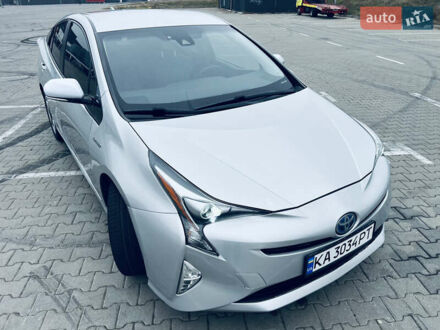 Сірий Тойота Пріус, об'ємом двигуна 1.8 л та пробігом 153 тис. км за 15800 $, фото 1 на Automoto.ua