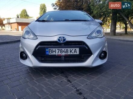 Сірий Тойота Пріус, об'ємом двигуна 1.5 л та пробігом 48 тис. км за 10800 $, фото 1 на Automoto.ua
