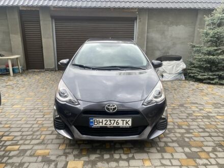 Тойота Приус 2016 в Одессе на Automoto.ua Серый Тойота Приус, объемом двигателя 1.5 л и пробегом 120 тыс. км за 10800 $, фото 1 на Automoto.ua