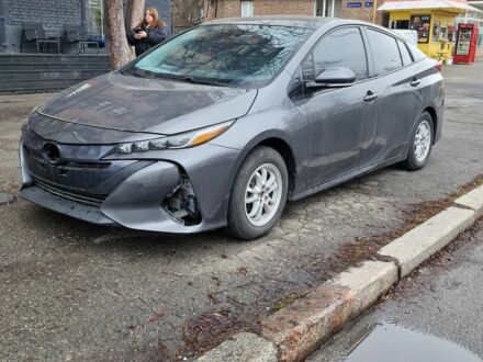 Серый Тойота Приус, объемом двигателя 1.8 л и пробегом 167 тыс. км за 16999 $, фото 1 на Automoto.ua