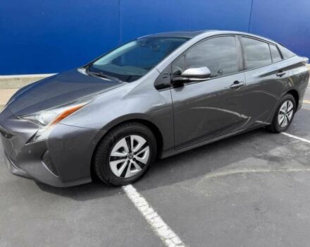 Сірий Тойота Пріус, об'ємом двигуна 1.8 л та пробігом 59 тис. км за 3600 $, фото 1 на Automoto.ua