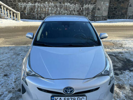 Серый Тойота Приус, объемом двигателя 1.8 л и пробегом 166 тыс. км за 15500 $, фото 1 на Automoto.ua