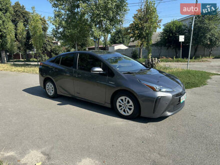 Тойота Приус 2019 в Киеве на Automoto.ua Серый Тойота Приус, объемом двигателя 1.8 л и пробегом 390 тыс. км за 16950 $, фото 1 на Automoto.ua