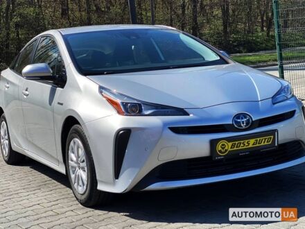 Тойота Приус 2020 в Черновцах на Automoto.ua Серый Тойота Приус, объемом двигателя 1.8 л и пробегом 53 тыс. км за 21300 $, фото 1 на Automoto.ua
