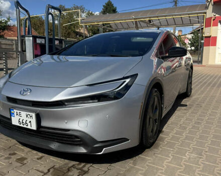 Серый Тойота Приус, объемом двигателя 2 л и пробегом 117 тыс. км за 26500 $, фото 1 на Automoto.ua