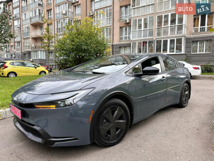 Серый Тойота Приус, объемом двигателя 2 л и пробегом 3 тыс. км за 28998 $, фото 1 на Automoto.ua