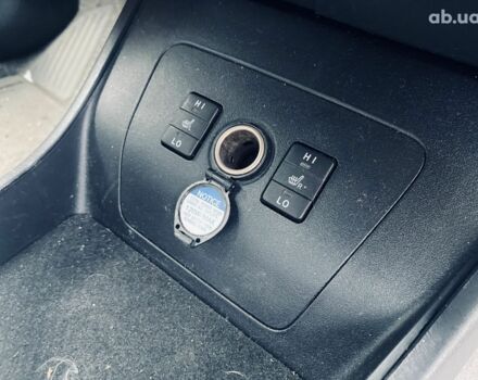 Синій Тойота Пріус, об'ємом двигуна 0 л та пробігом 123 тис. км за 9000 $, фото 7 на Automoto.ua