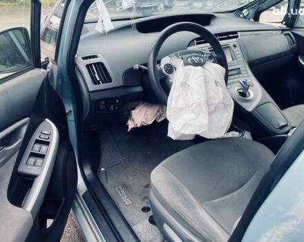 Синій Тойота Пріус, об'ємом двигуна 0 л та пробігом 123 тис. км за 9000 $, фото 13 на Automoto.ua