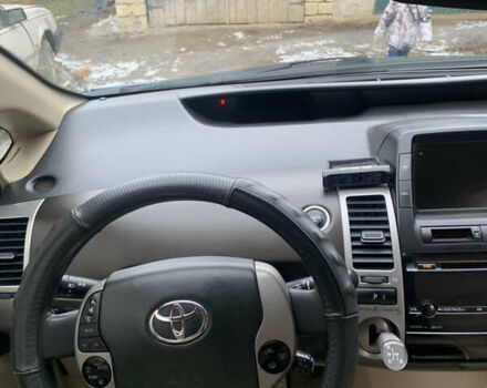 Синий Тойота Приус, объемом двигателя 1.5 л и пробегом 305 тыс. км за 8400 $, фото 16 на Automoto.ua