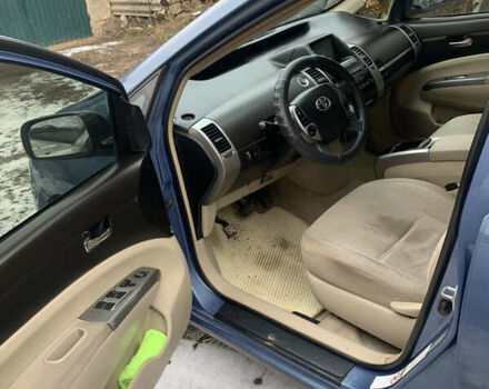 Синий Тойота Приус, объемом двигателя 1.5 л и пробегом 305 тыс. км за 8400 $, фото 23 на Automoto.ua