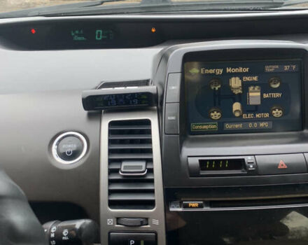 Синий Тойота Приус, объемом двигателя 1.5 л и пробегом 305 тыс. км за 8400 $, фото 15 на Automoto.ua