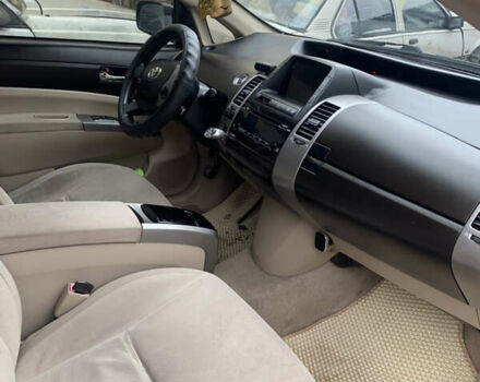 Синий Тойота Приус, объемом двигателя 1.5 л и пробегом 305 тыс. км за 8400 $, фото 27 на Automoto.ua