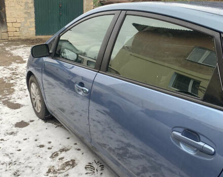 Синий Тойота Приус, объемом двигателя 1.5 л и пробегом 305 тыс. км за 8400 $, фото 5 на Automoto.ua