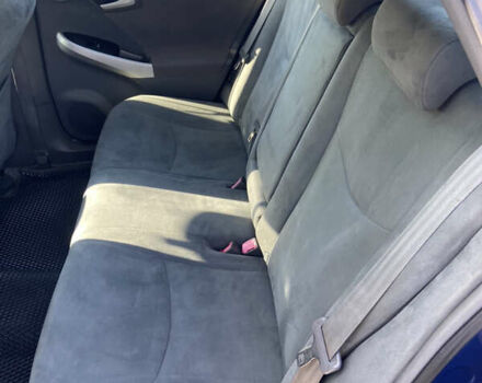 Синий Тойота Приус, объемом двигателя 1.8 л и пробегом 330 тыс. км за 9900 $, фото 6 на Automoto.ua